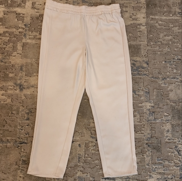 Rachel Zoe cream flowy trousers - Picture 2 of 11